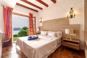 b5c75a84-53c9-4e57-8c70-c6a00e4d61d7 b5c75a84-53c9-4e57-8c70-c6a00e4d61d7